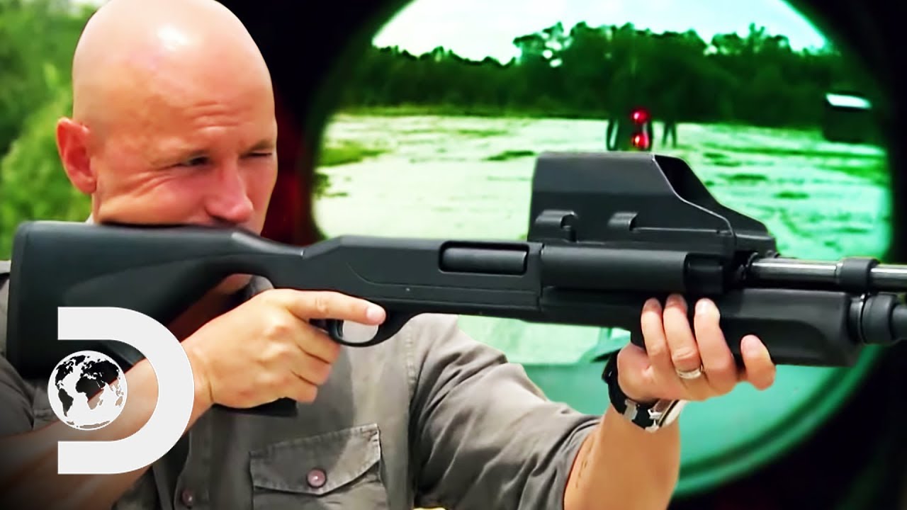 This Revolutionary Weapon Fires A Non-Lethal Shot At Any Range | Future Weapons
