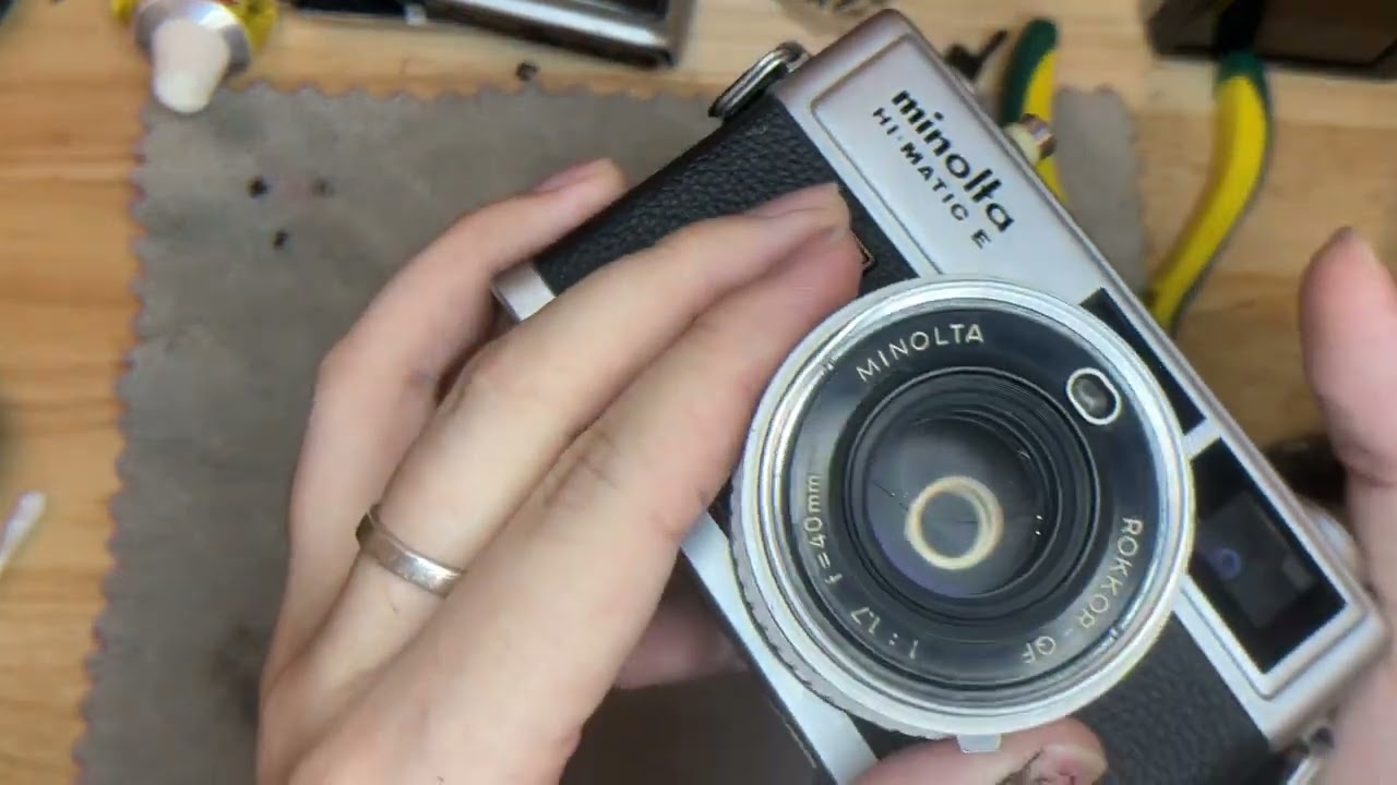 How to use beginner friendly rangefinder: Minolta Hi Matic E
