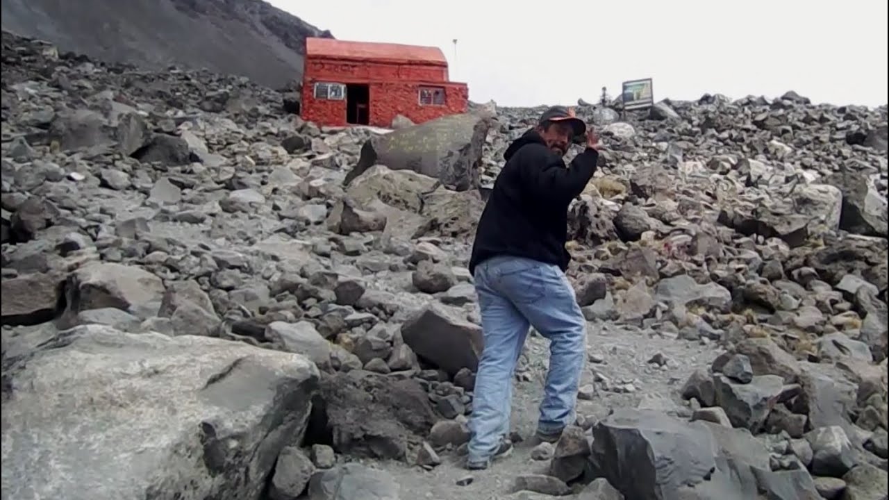 PICO DE ORIZABA - Senor JUAN y YO caminando al REFUGIO FAUSTO GONZALEZ