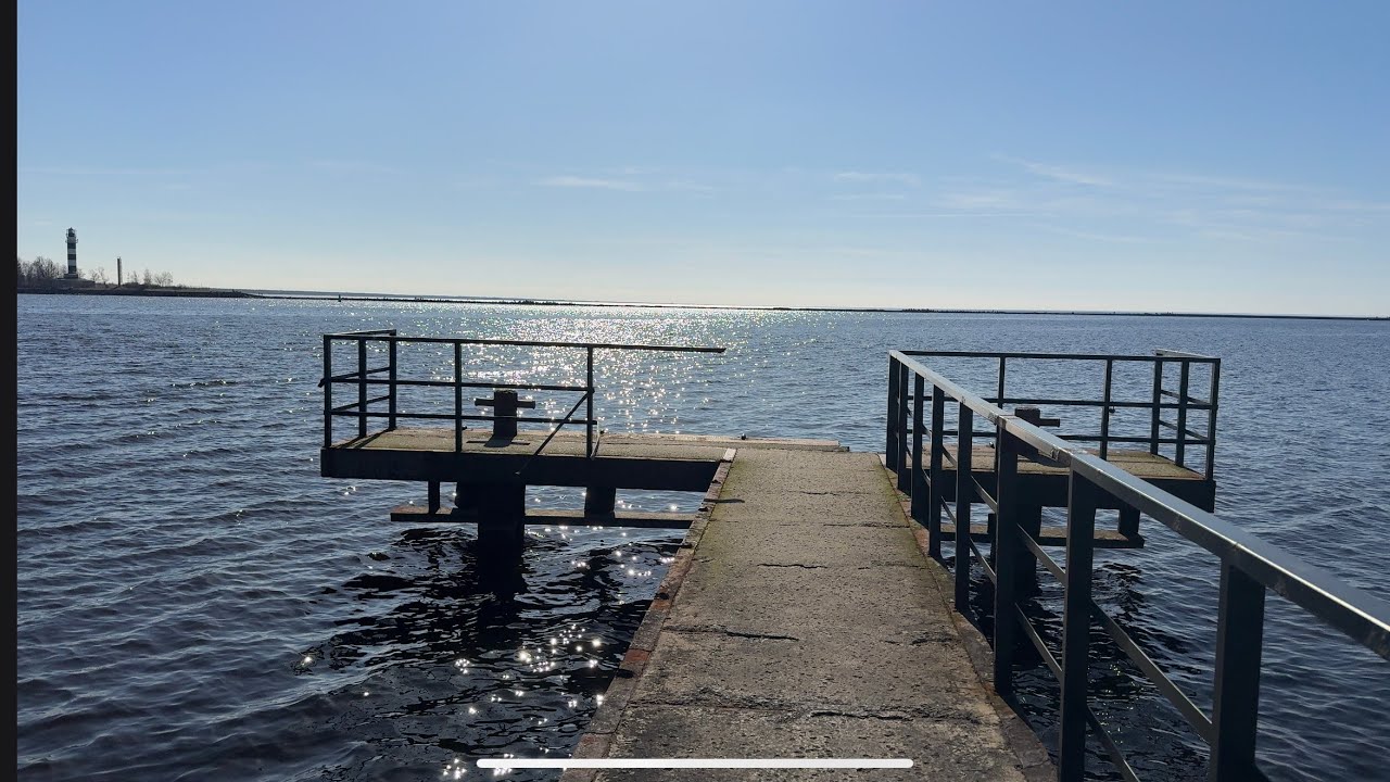 Relaxing walk to the lighthouse at the Riga seagate.