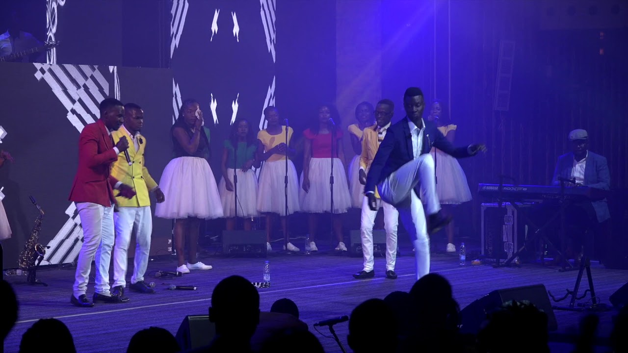 NDAFUNGA KUTEVERA JESU  -LIVE @HICC SPIRIT PRAISE WORSHIP TEAM -(TAFADZWA MUTSWAKATIRA 2019
