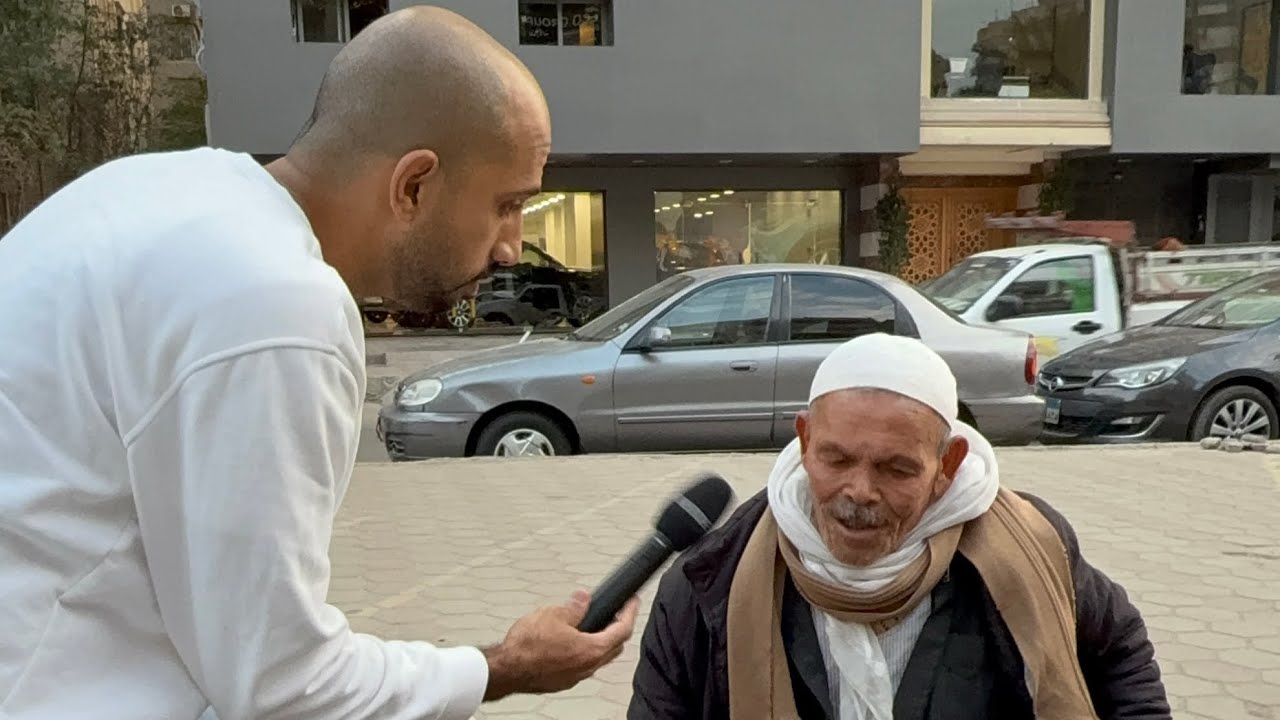 ‎أنا ماشي ببركه ربنا الدنيا بقت صعبه وأنا عند 75 سنه 😓