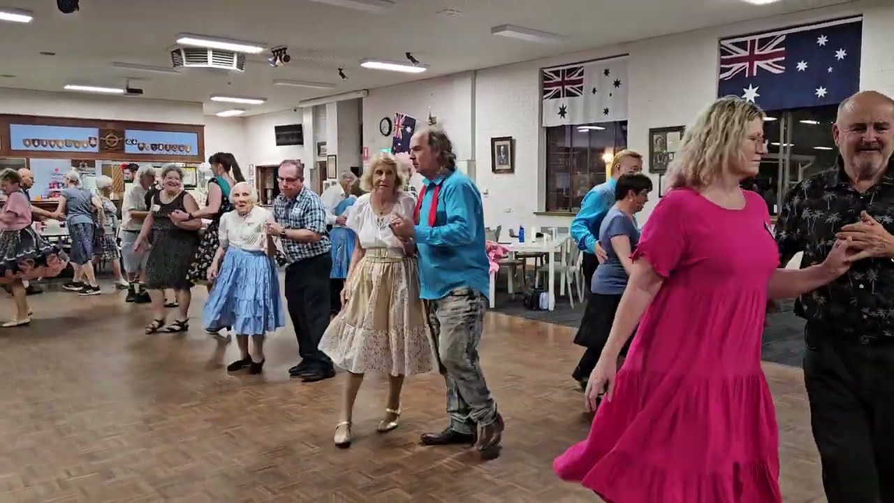 Adelaide Outlaws Square Dance Club -  a hot night!