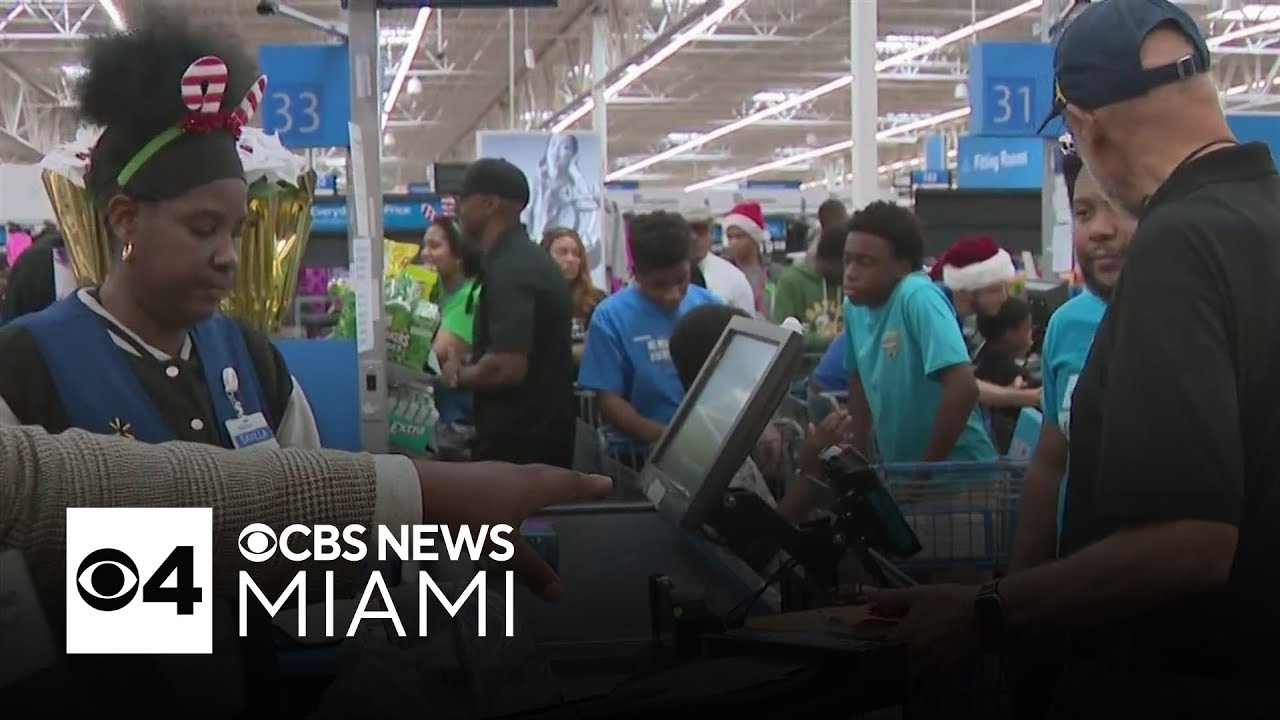 100 Black Men of South Florida helps people with holiday wishlist at annual Christmas shopping spree