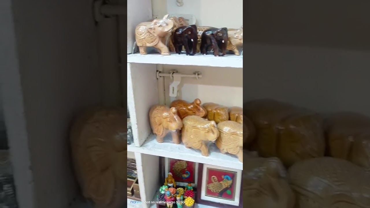 Kodaikanal govt's handcraft shop