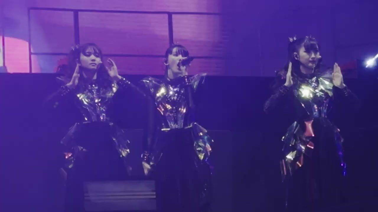 BRING ME THE HORIZON FT. BABYMETAL - KINGSLAYER - LIVE AT NOVA ROCK FESTIVAL - NICKELSDORF