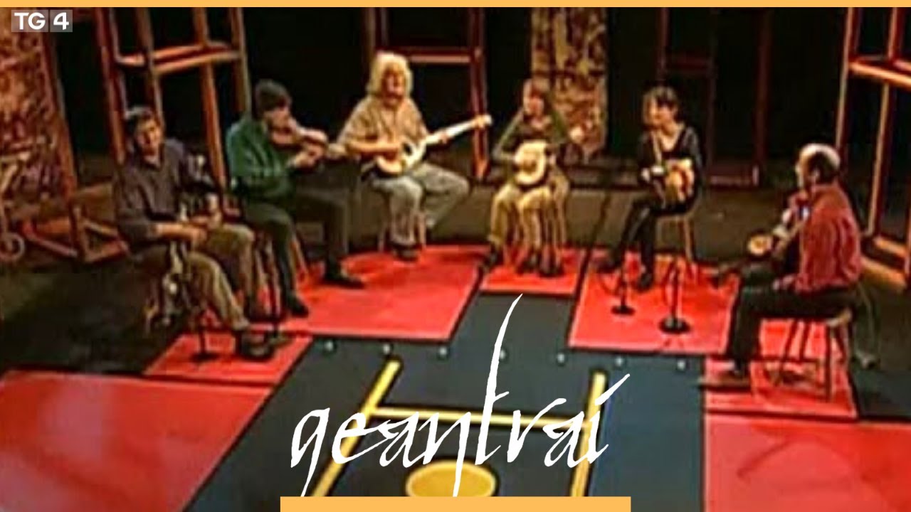 Sharon Shannon, Paddy Glackin, Michael Cooney & Mary Shannon | Inis, An Chláir | Geantraí  | TG4