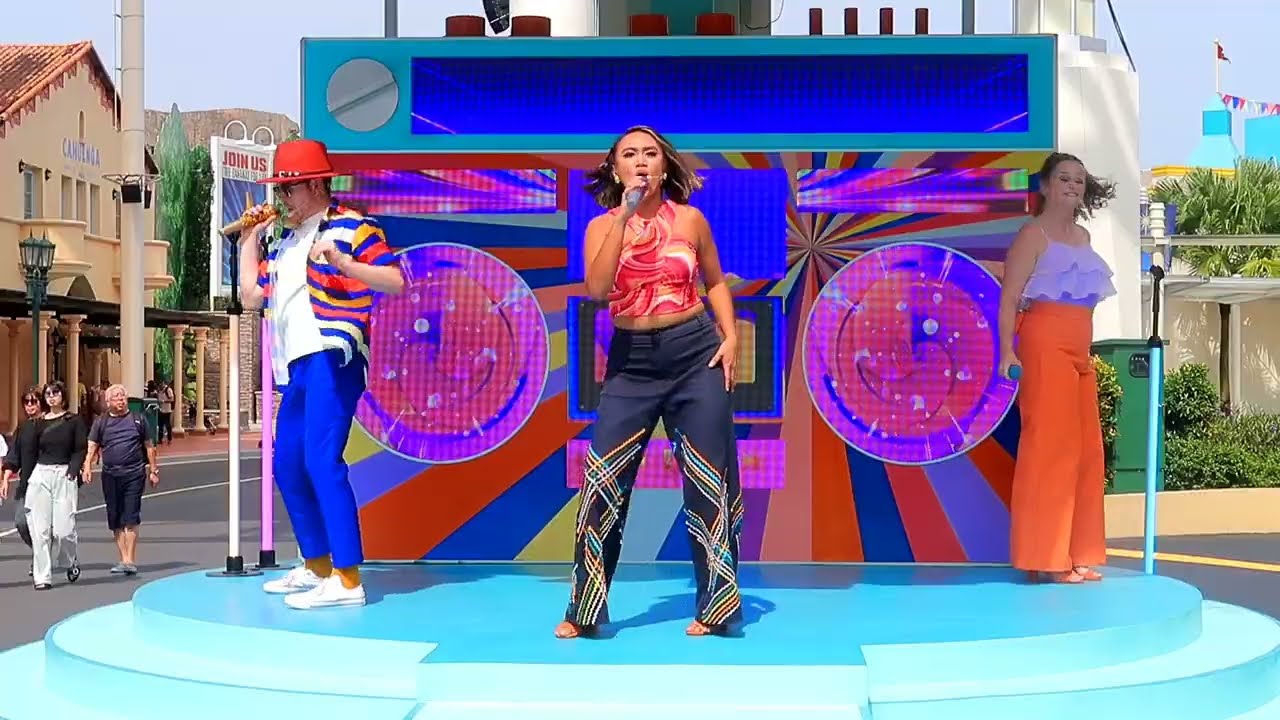 Universal Studios Singapore「Mel's Mixtape」(2025/10/12/15:00)