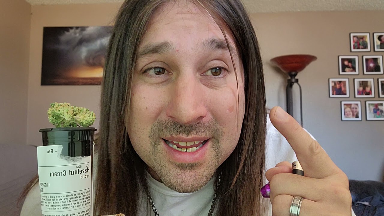 Dan's 420 Chronicles - Hazelnut Cream  / Weed Review 11/5/21