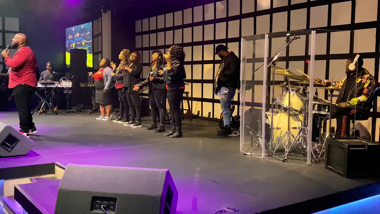 Corn Robinson Jr  Worship Medley at The Brothers listening party