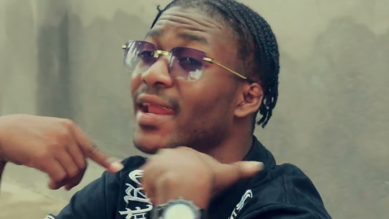Jefferson_Muze__-Melô-_OFICIAL_VIDEO#nacala #music #nampula 