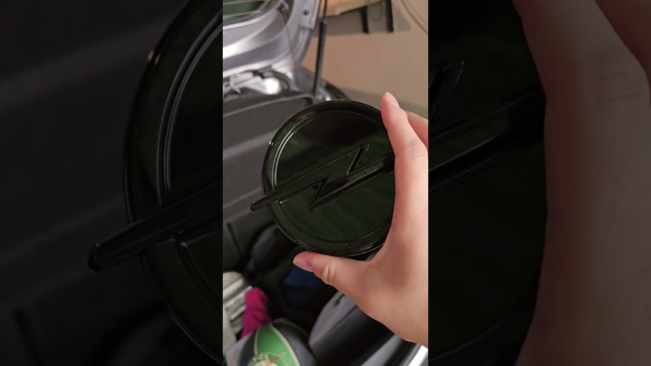 Sostituzione logo posteriore Opel Corsa F Tutorial in bio link venditori pezzi