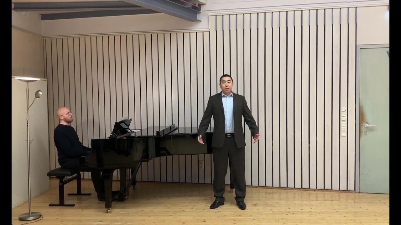 W.A.Mozart,,In diesen heiligen Hallen,,aus:die Zauberflöte 