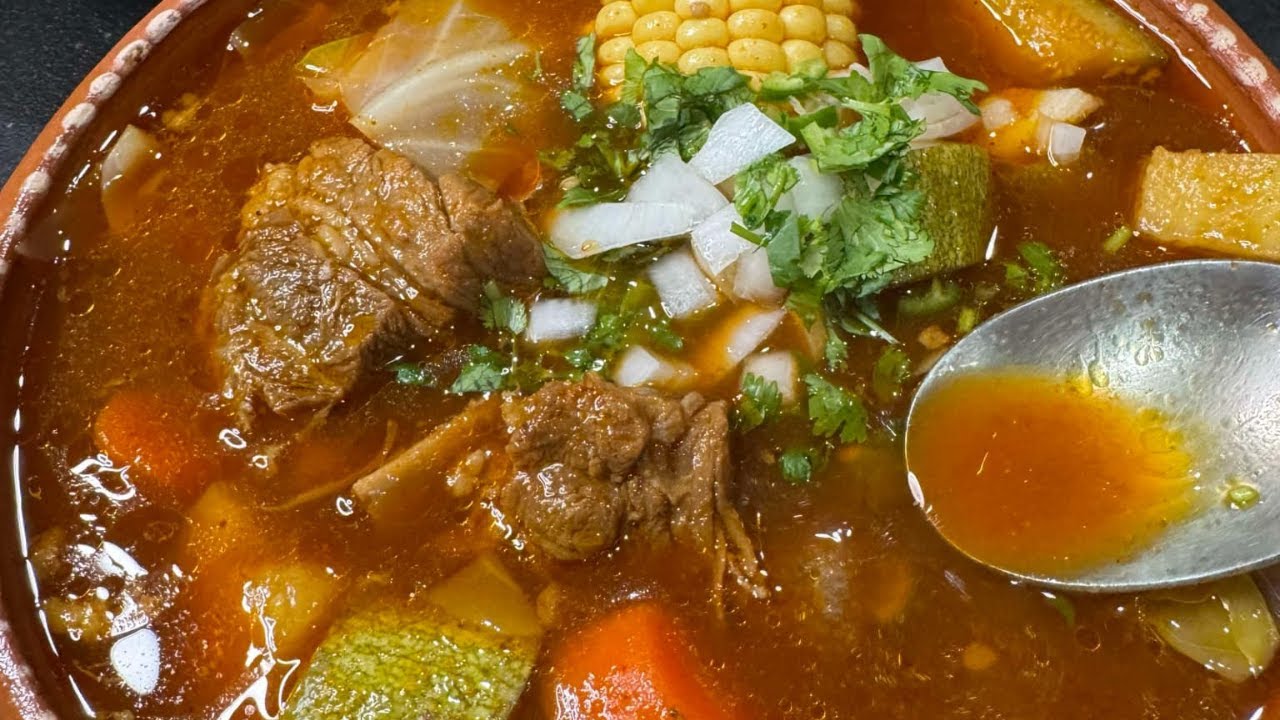 Cómo Hacer Un Rico Caldo De Res Rojo