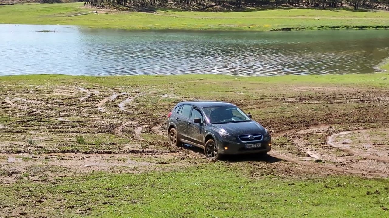 Subaru XV #Crosstrek almost got stuck in slippery mud! #offroad #offroading #awd #4x4 #vs #vdc