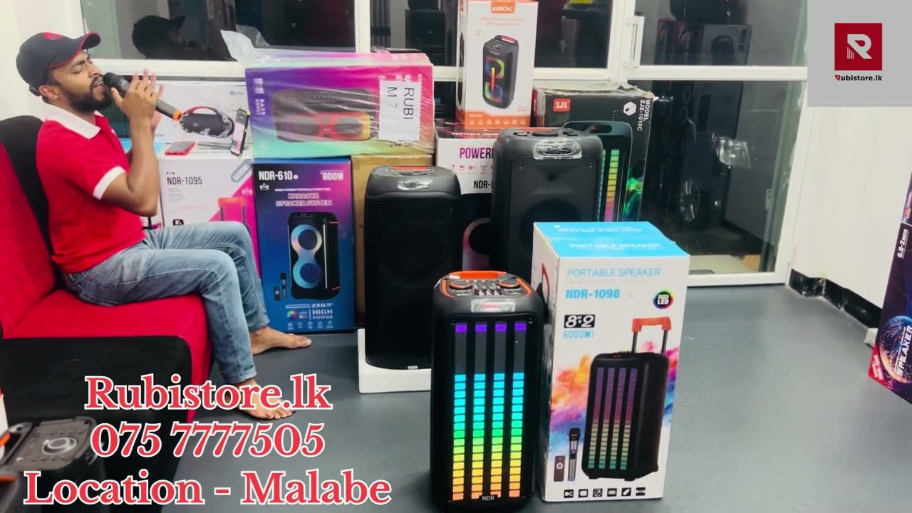 Karaoke singing with NDR 1098 Speaker