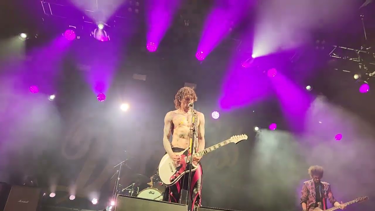 The Darkness - Immigrant Song/ I Believe in a Thing Called Love Live Sydney (10/2/2024)