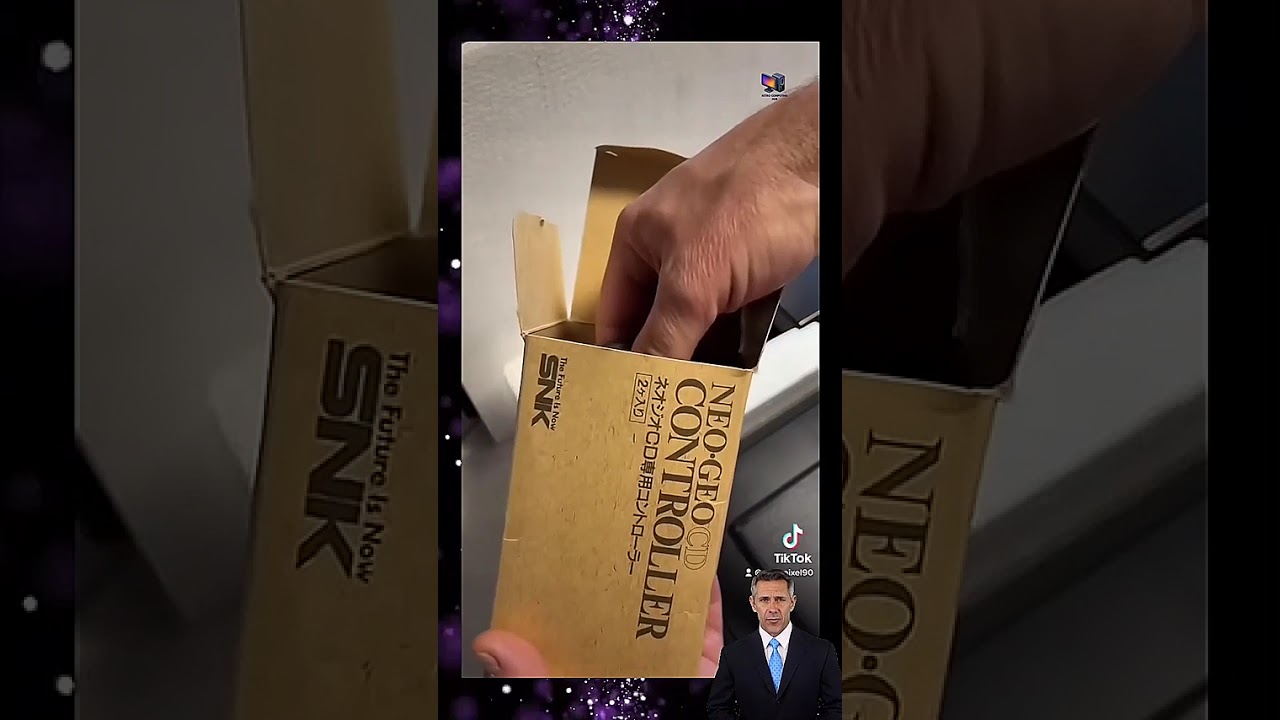 Unboxing a Neo Geo CD #retropc #retrocomputing #oldpctips #retropcsetup