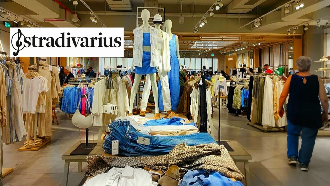 Stradivarius (IT) Nueva Colección Primavera Verano Abril 2024 Stradivarius Women's New