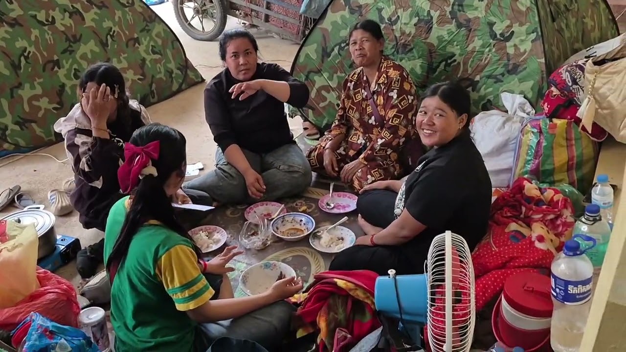 ​សូមមេត្តាជួយជនភាសិកគ្រប់ទីកន្លែងផងពេលនេះពួកគាត់កំពុងត្រូវការជំនួយ។