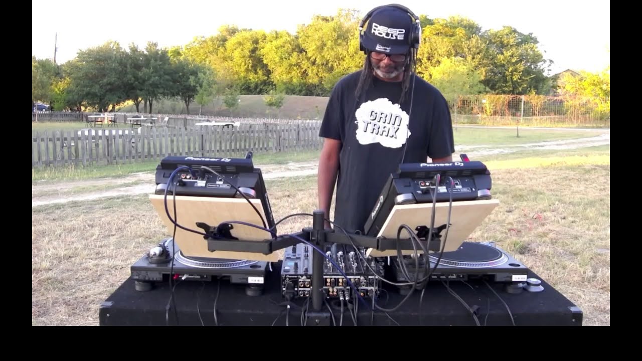 Demarkus Lewis - MAM Reboot 102420