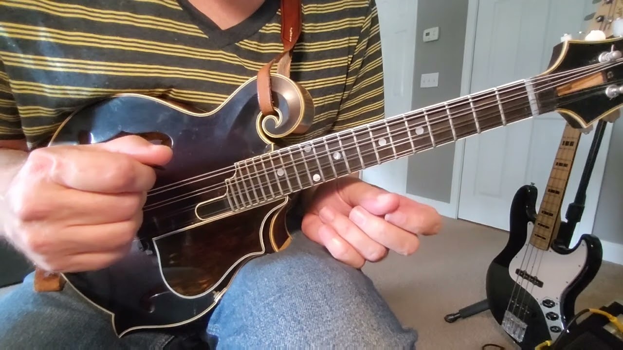 Breaking Down a 3/4 Time Intro for Mandolin