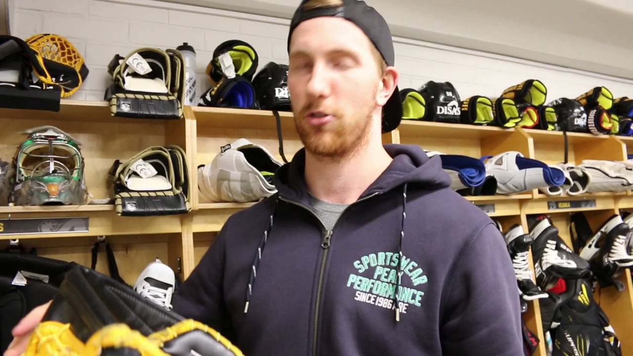 Jussi Rynn&auml;s ja varusteiden esittely