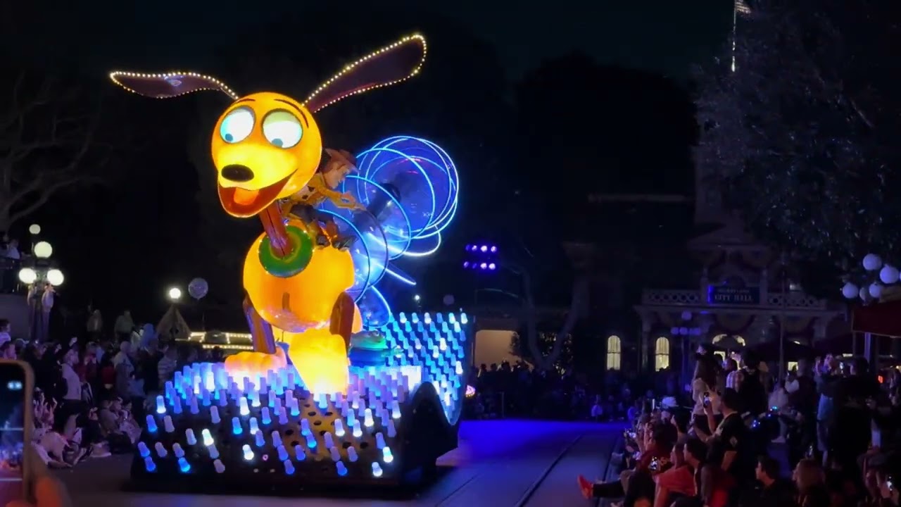 Paint the Night Parade 2026