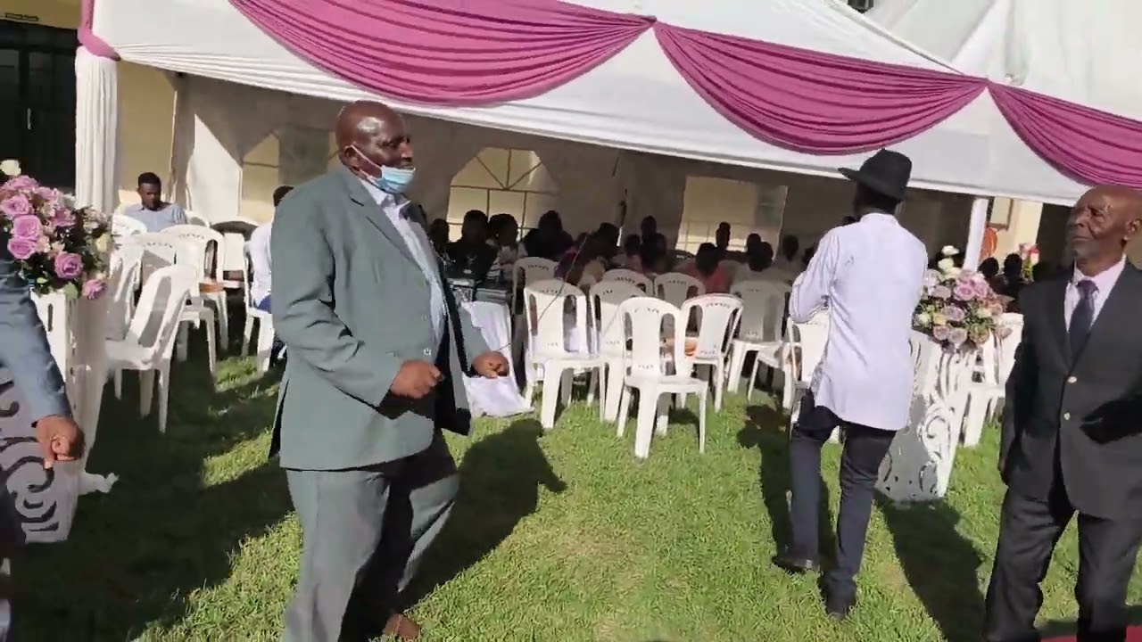 When the Elders Take Over the Dancefloor!