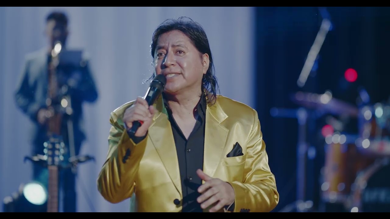 Widinson ft. Afrika Mia - Se Me Ha Perdido Un Corazon (En Vivo)