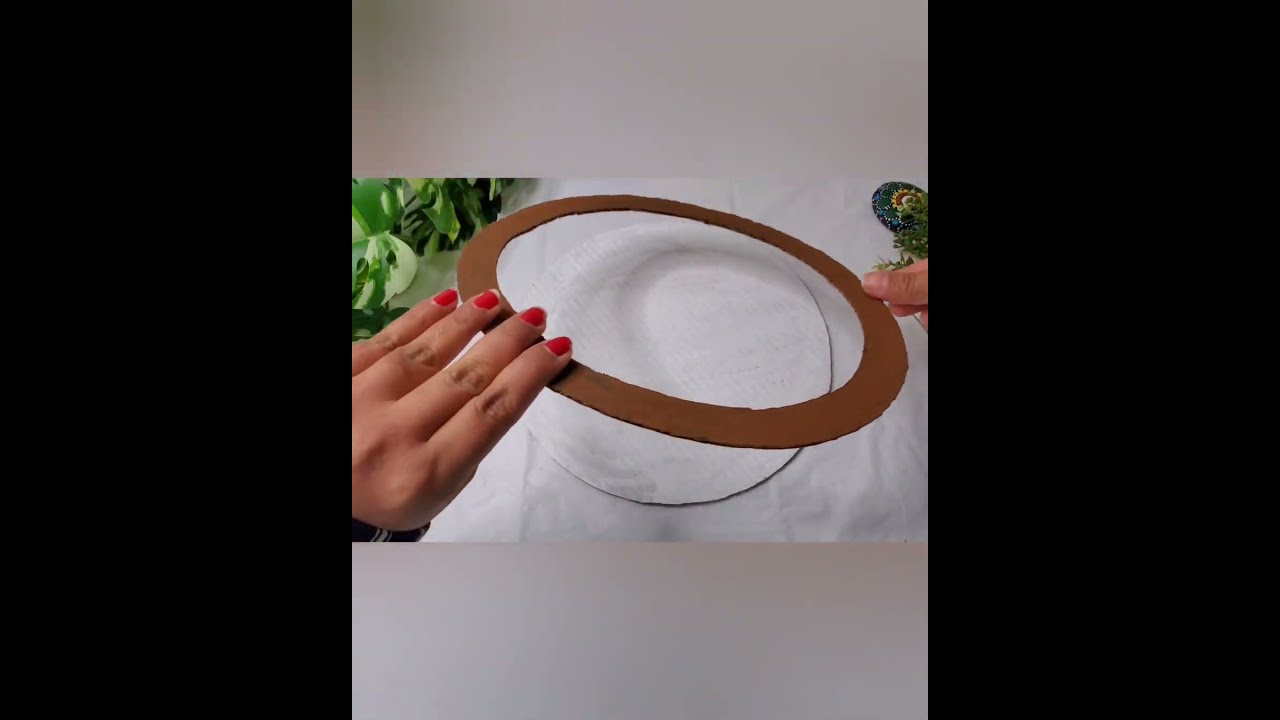 Diy Beautiful Cardboard Craft Idea / Canada