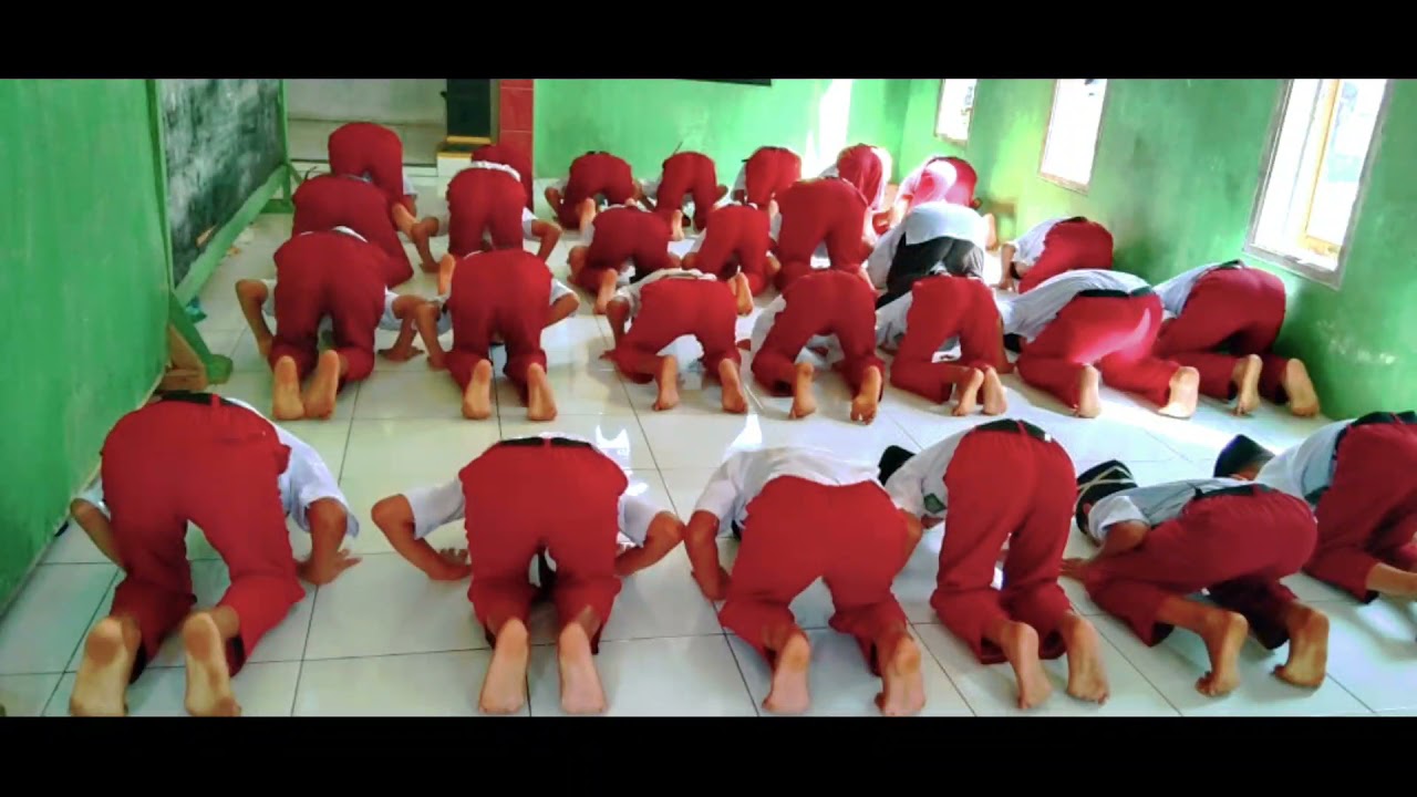 28. Madrasah Bercahaya MI MA'ARIF REJODADI CIMANGGU (  Umi Hafsoh, S.Pd.I)