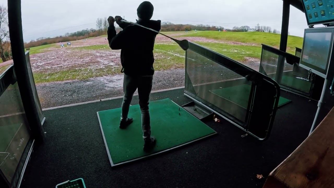 Cracking head shot with Driver