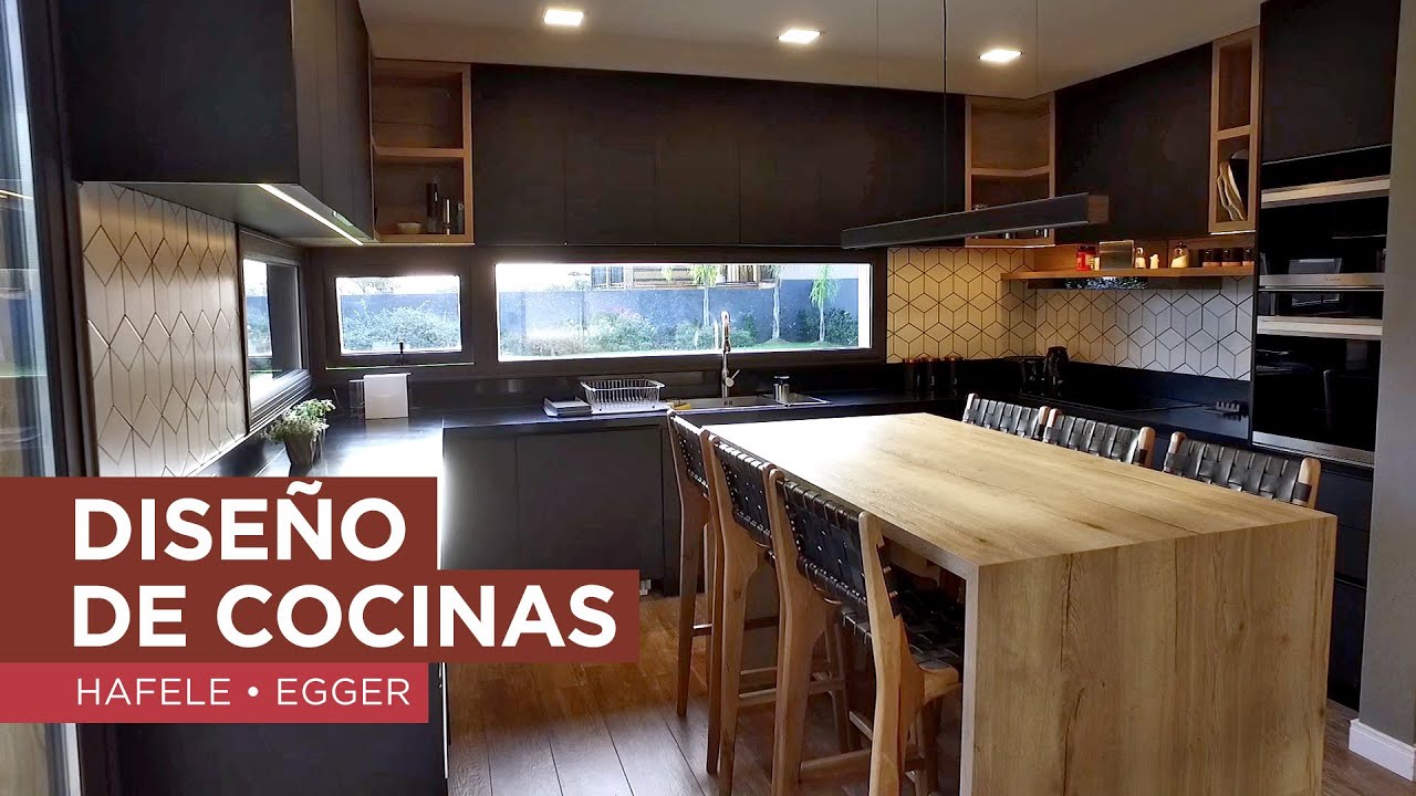 Diseño de cocina moderna. Herrajes para muebles de cocina. Melamina encimeras Egger Feelwood Halifax