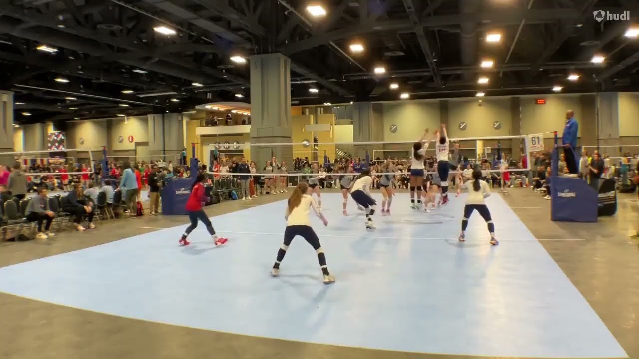 Nadiya Johnson 2026 6'1" RS/OH #10 Metro 15 Travel Appr 10'4"-Captiol Hill Classic Feb 2023