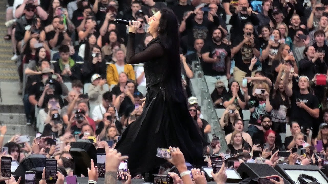 Evanescence – Bring Me To Life LIVE in Auckland 2025!