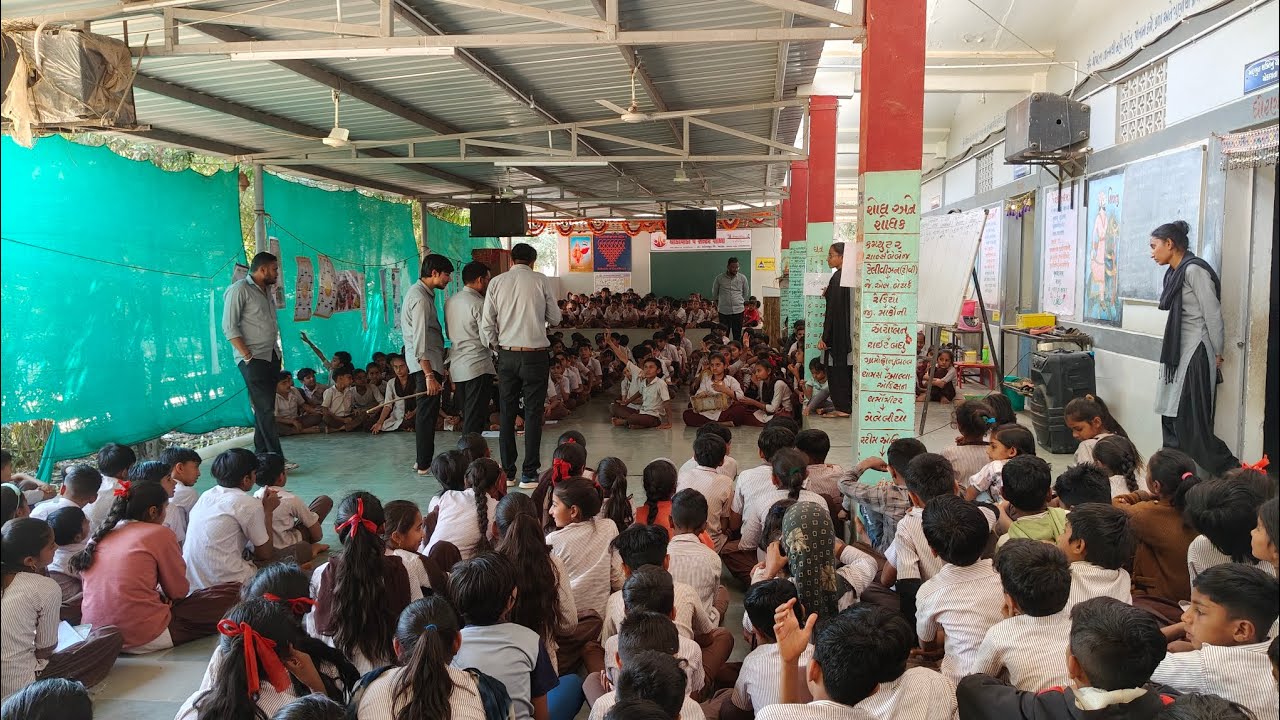 Quiz competition at PM SHRI DHOKAVADA PAY CENTRE SCHOOL