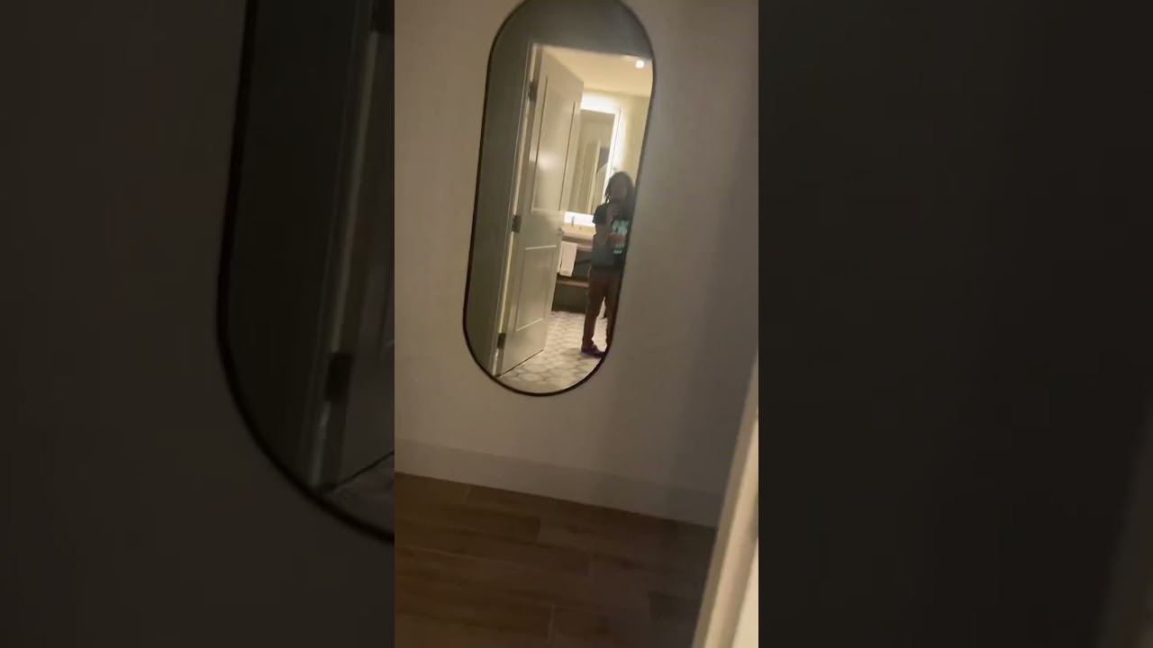 Harrahs SoCal Room Tour Dive Inn