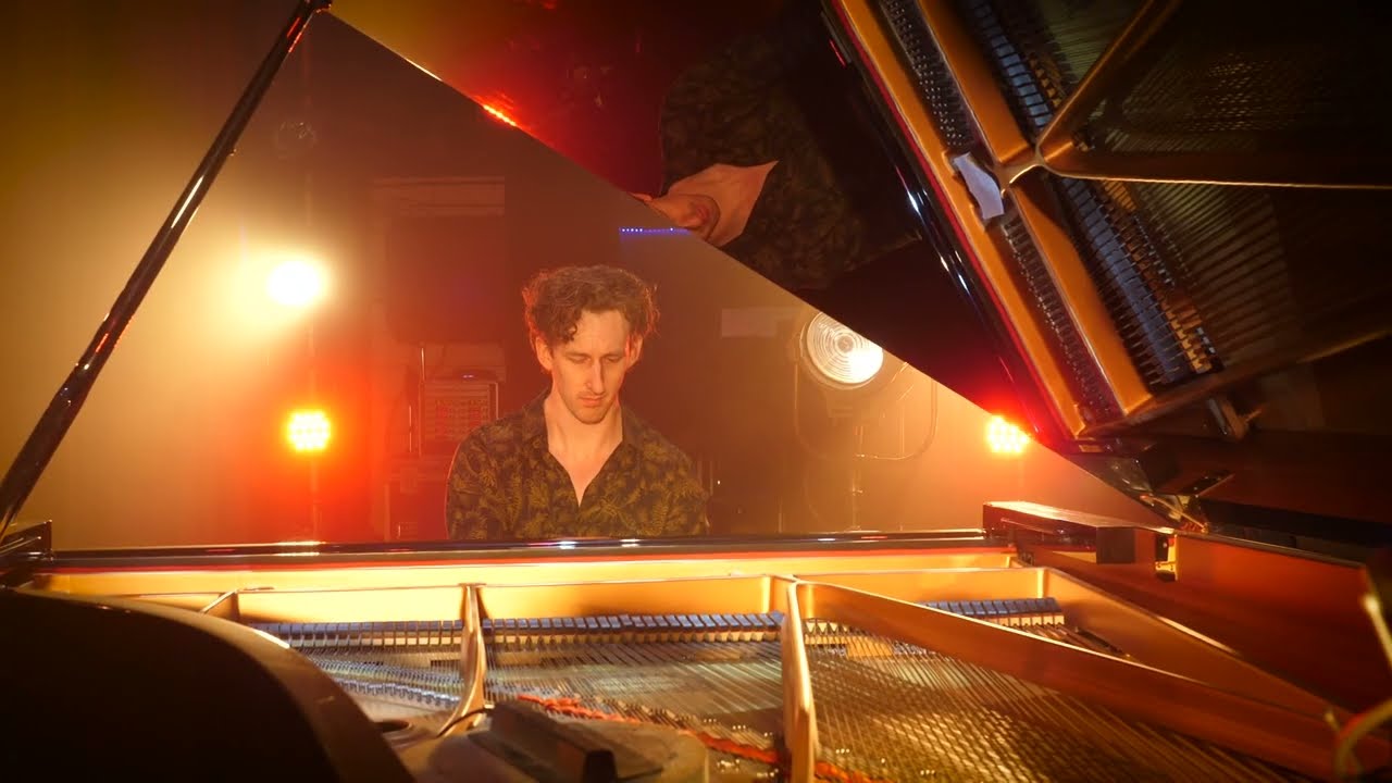 Chris Miggells 'The Piano Experience' live at The Palace Theatre [Full Concert]