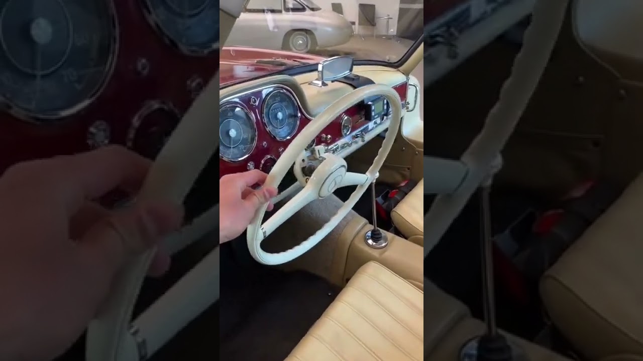 Amazing Feature in Retro Car 😍 #shorts
