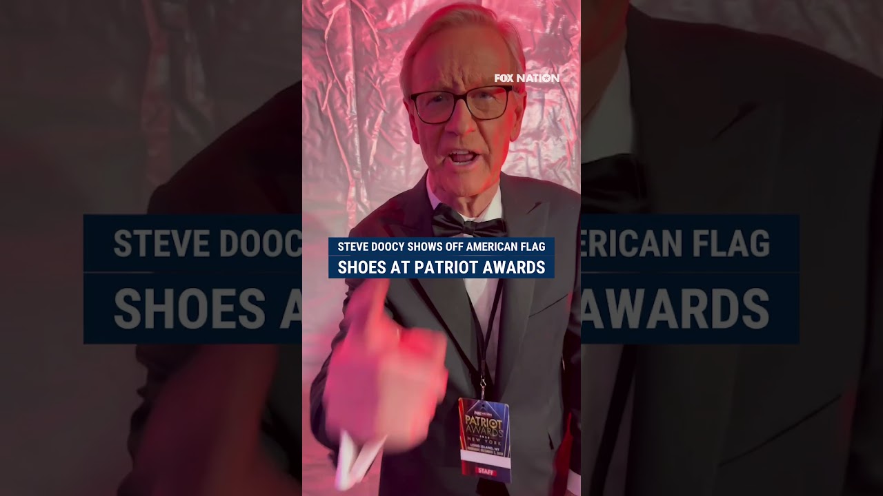 Steve Doocy shows off his 🇺🇸 shoes at the 2024 Fox Nation #PatriotAwards
