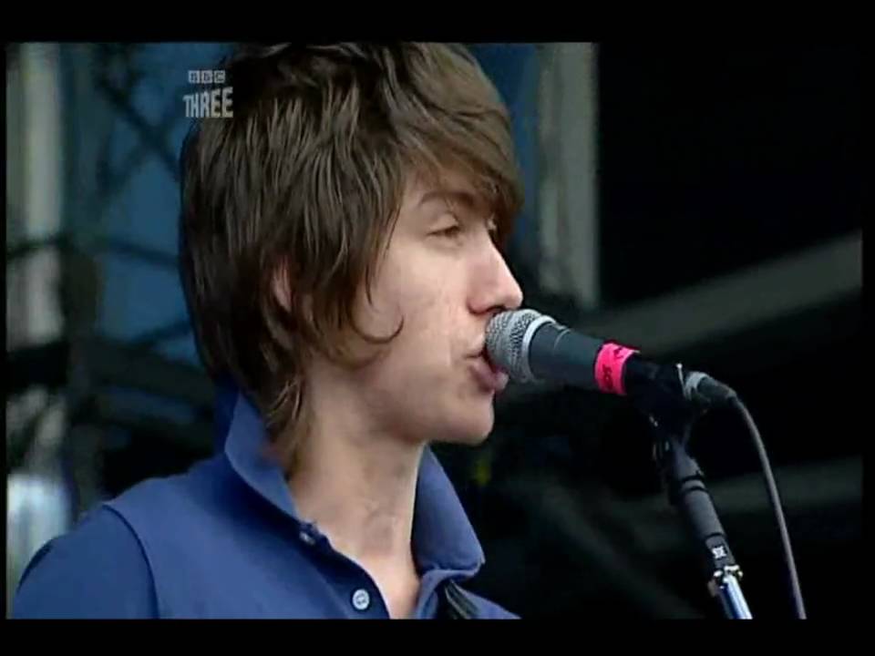 Arctic Monkeys - The View From The Afternoon - Live at T in the Park 2006 [HD]