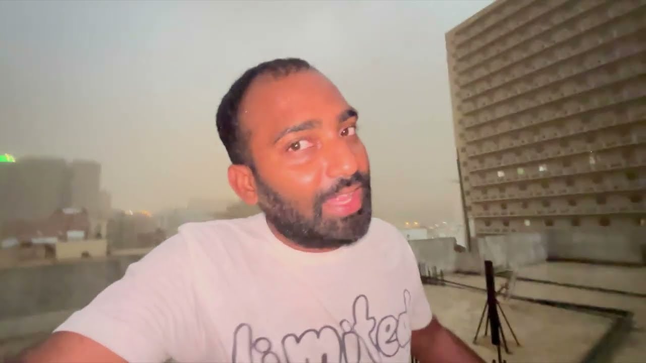 Makka ki Itni Khatarnak Baarish ￼