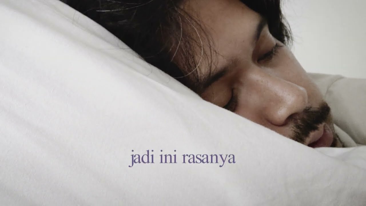 Petra Sihombing - Sebelum 30 (Lyric Video)