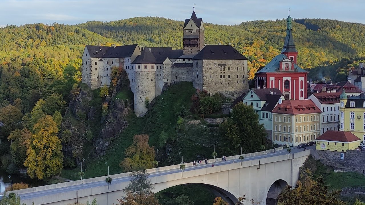 Hrad Loket, Česk&aacute; Republika. Замок Локет, Чешская Республика
