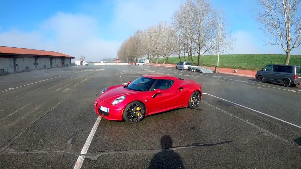 POV Alfa Romeo 4C Track Day @ Tazio Nuvolari