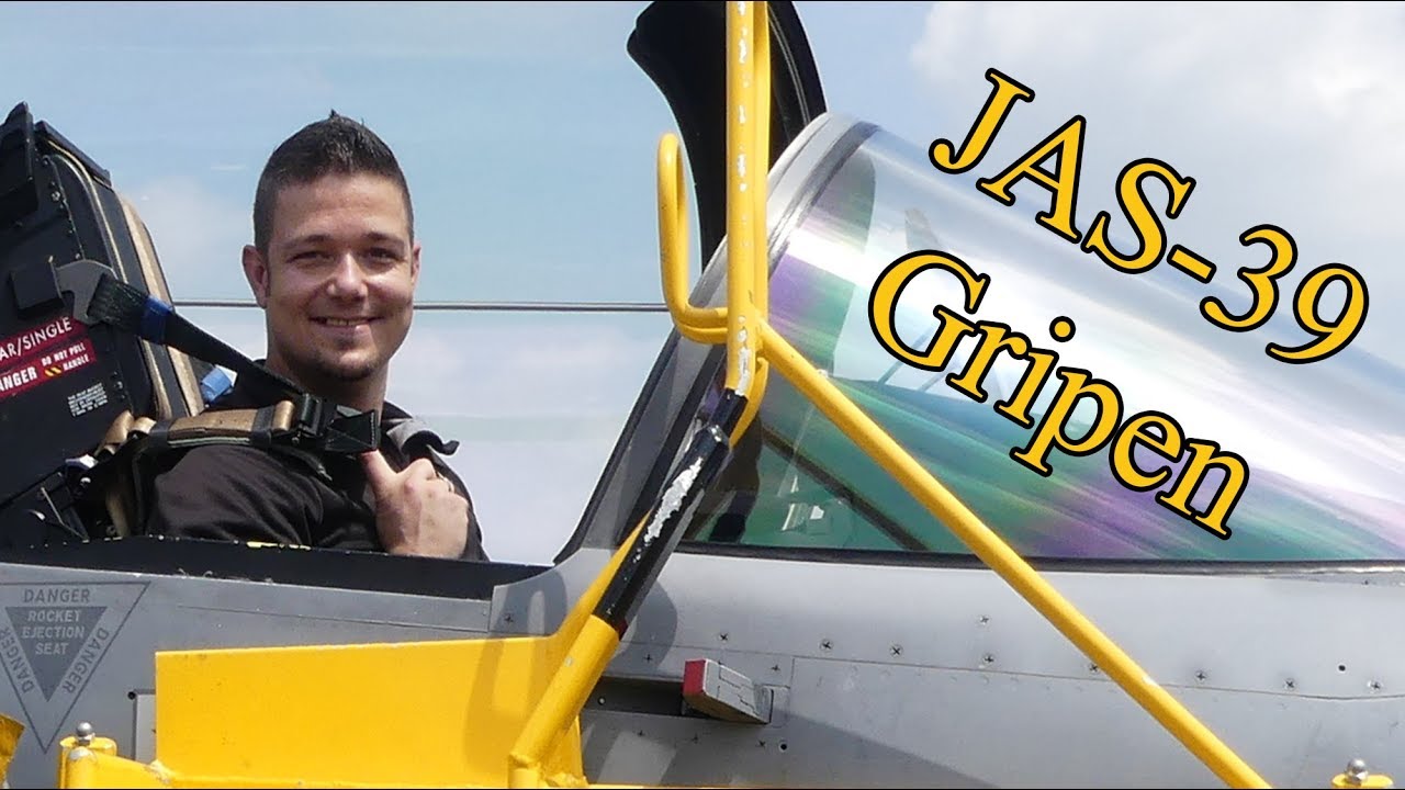 Afus Vlog #07 - Kecskeméti Repülőbázis Iskolások hete (Gripen, harci járművek, kutyás bemutató)