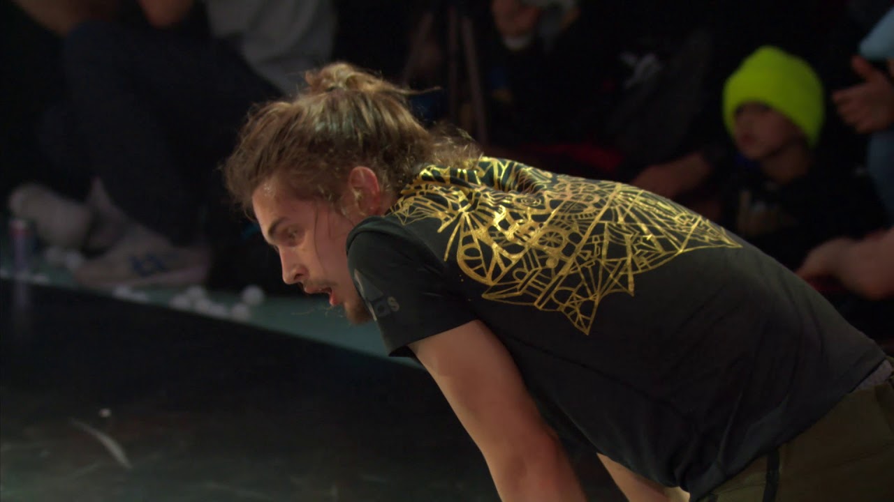 Red Bull BC One Cypher Russia 2018 | Final: Guyver vs. Bullet from Space