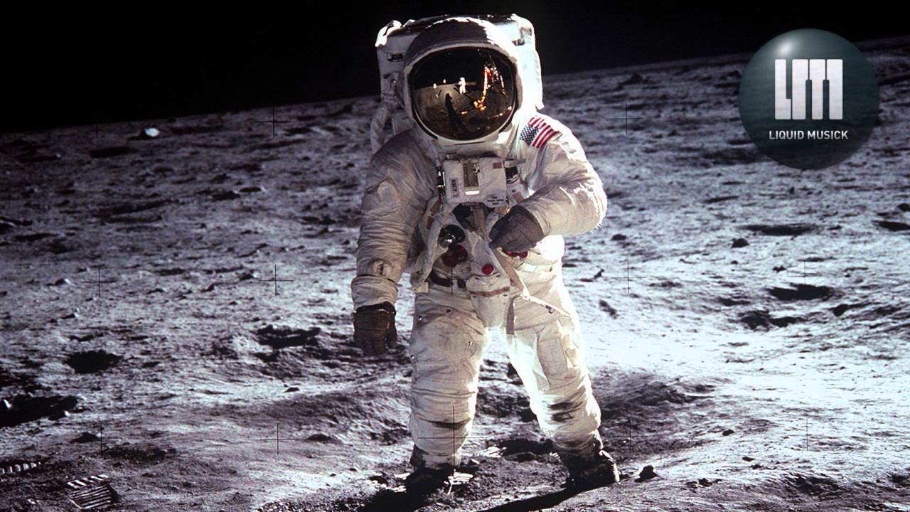 The Lonely Astronaut - Rising Sun