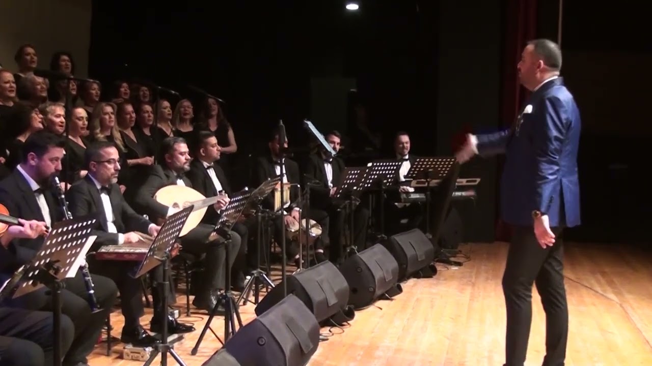 KÖMÜR GÖZÜN AKLIM AKLI *KARŞIYAKA CUMHURİYET KOROSU*SANAT YÖNETMENİ HÜSEYİN TOLU